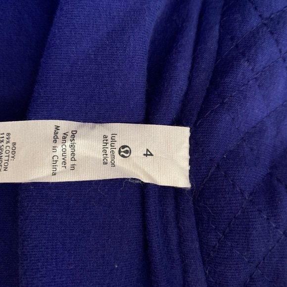 Lululemon Sweater/Jacket SIZE 4 - Picture 5 of 5